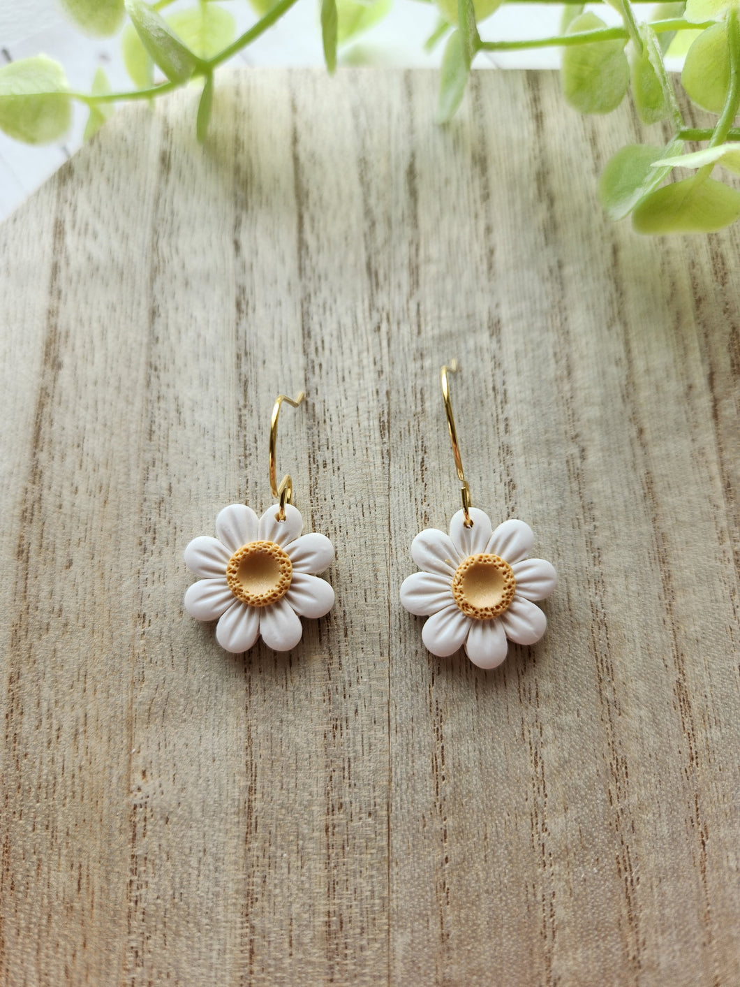 White Daisy Dangles