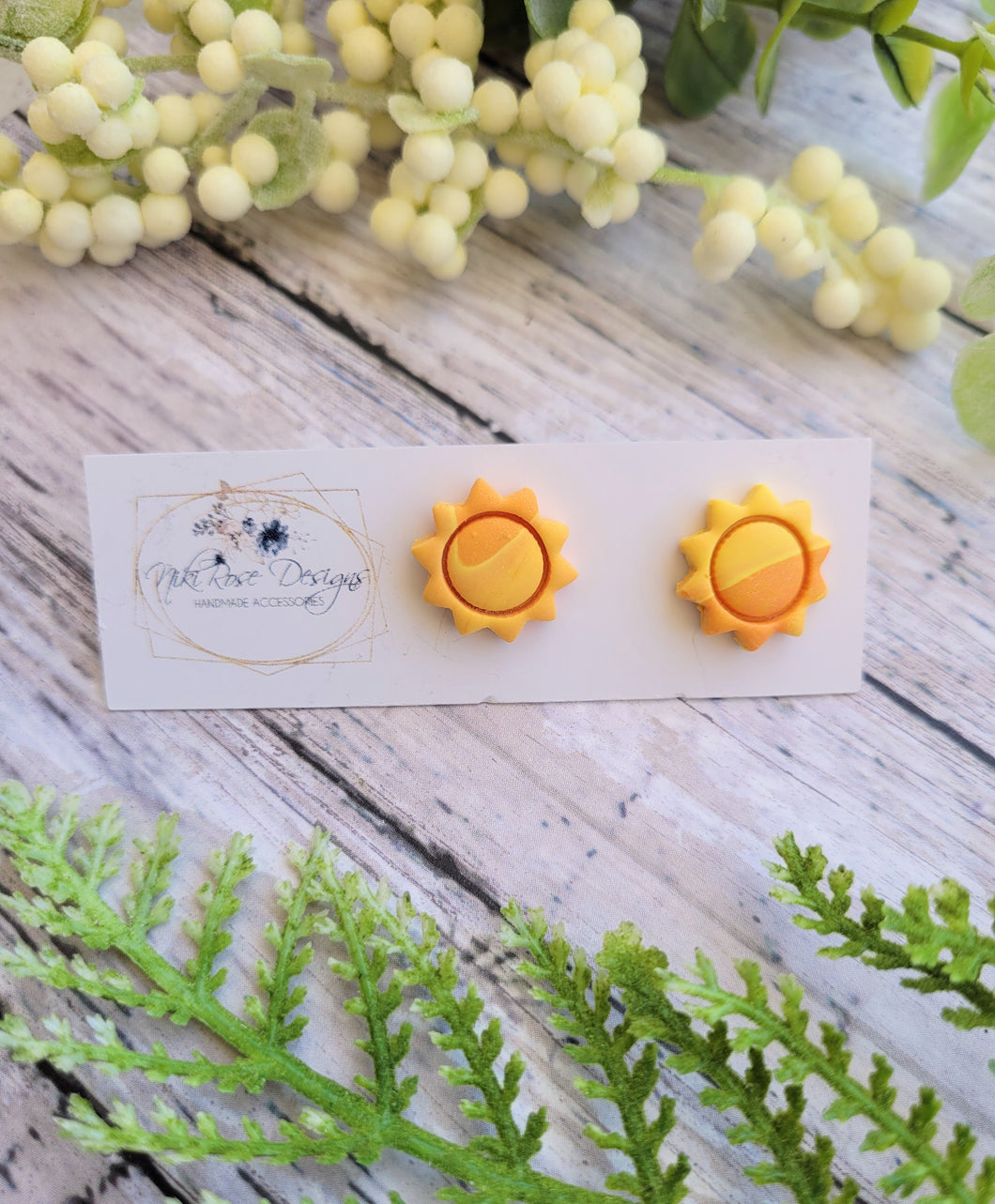 Sunshine Studs