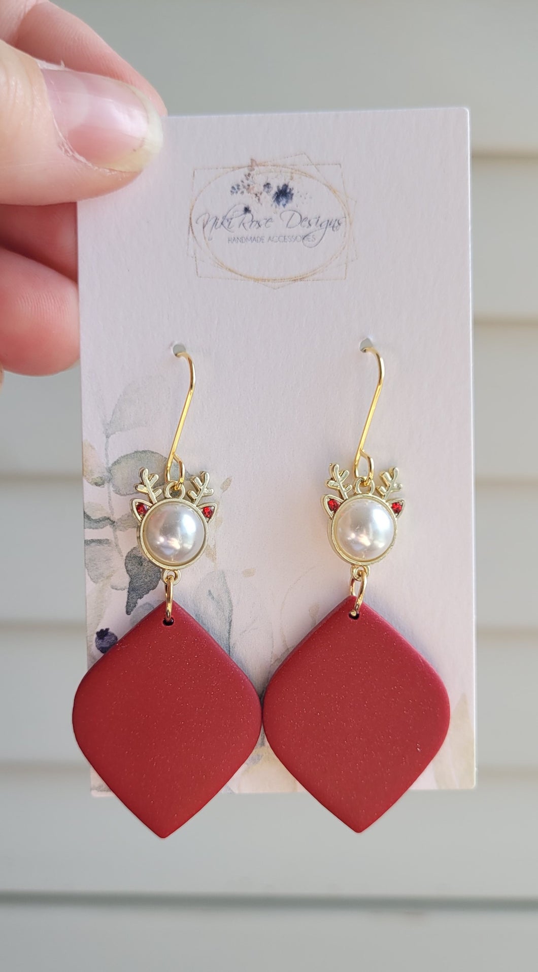 Red Diamond Reindeer Pearl Clay Earrings